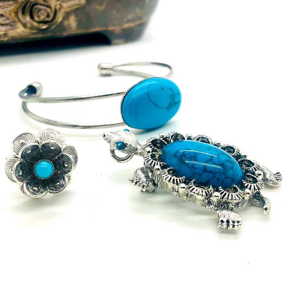 Vintage Faux Turquoise Jewelry lot